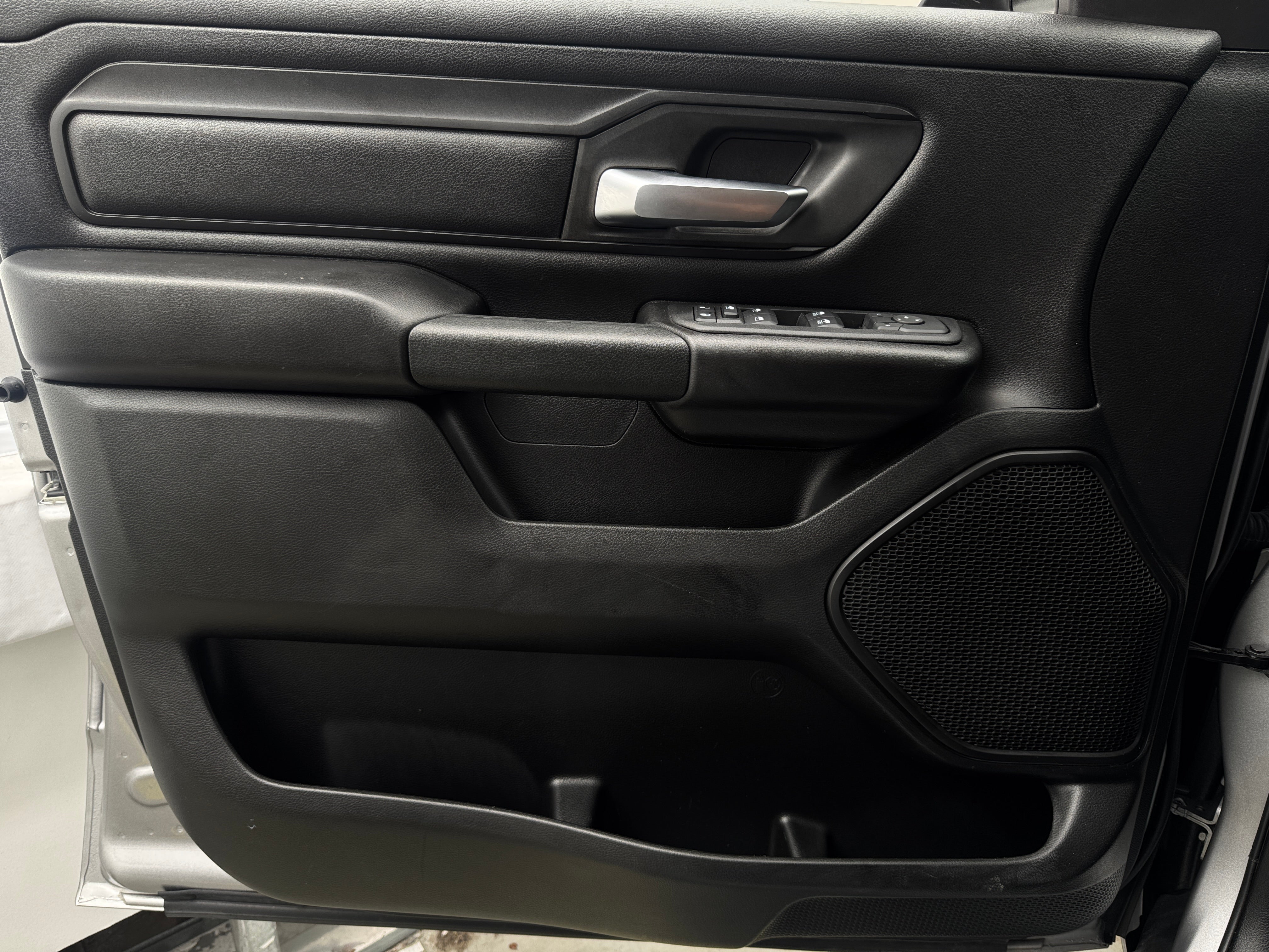 ram ram 1500 pickup 2025 1C6RREGG7SN659803 image ram ram 1500 pickup 2025 1C6RREGG7SN659803 image